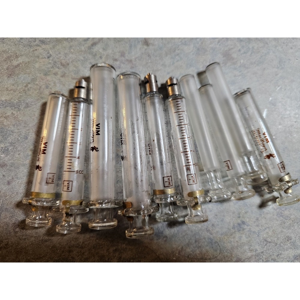 Vintage Lot B-D Glass Syringes . Made In U.S.A.